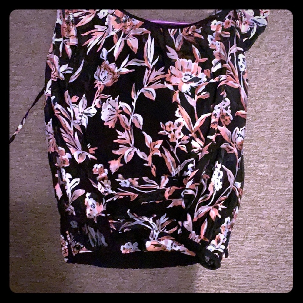 Brand new White House black market blouse